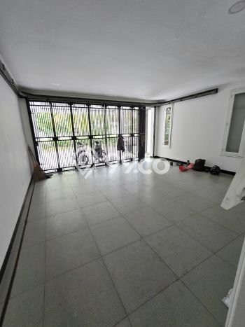 Rumah Mewah LB 550m2 Siap Huni Desain Elegan di Bintaro, Tangerang Selatan Rumah Mewah LB 550m2 Siap Huni Desain Elegan di Bintaro, Tangerang Selatan