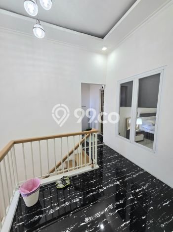 Rumah Luxury Modern Tanpa Renovasi di Bintaro Tangerang Selatan Rumah Luxury Modern Tanpa Renovasi di Bintaro Tangerang Selatan