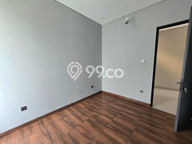 Hot Offer Hunian Mewah Ideal dan Luas di BSD, Tangerang Selatan Hot Offer Hunian Mewah Ideal dan Luas di BSD, Tangerang Selatan