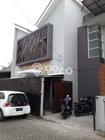 Cocok Untuk Investasi! For Sale Kost di Dinoyo 15 Kamar Cocok Untuk Investasi! For Sale Kost di Dinoyo 15 Kamar