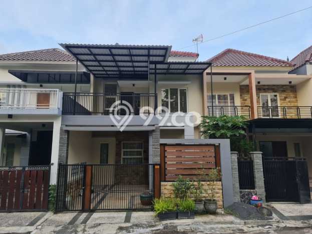 HARGA MENARIK! Vila di Batu, Ukuran 98m2m², Lingkungan Asri dan aman HARGA MENARIK! Vila di Batu, Ukuran 98m2m², Lingkungan Asri dan aman
