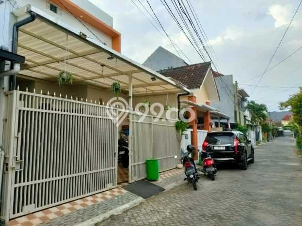 Kos-kosan Dijual di Lowokwaru, Malang dengan 7 Kamar Tidur, 7 Kamar Mandi Kos-kosan Dijual di Lowokwaru, Malang dengan 7 Kamar Tidur, 7 Kamar Mandi