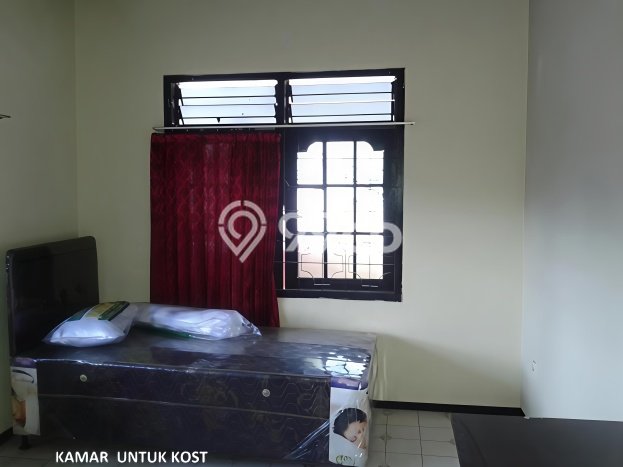 For Sale Rumah 6 Kamar Lokasi Ideal Nyaman dan Strategis di Lowokwaru For Sale Rumah 6 Kamar Lokasi Ideal Nyaman dan Strategis di Lowokwaru