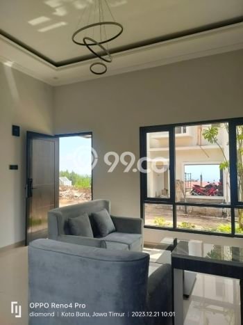 Hunian Cantik Modern Lb 100m2 di Batu, Batu Hunian Cantik Modern Lb 100m2 di Batu, Batu