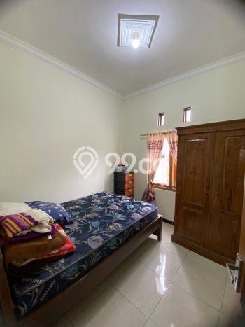 HUNIAN BERKELAS! Rumah Premium Bumiaji, Batu, LT 120m2m² Luas Bangunan 70m2m² HUNIAN BERKELAS! Rumah Premium Bumiaji, Batu, LT 120m2m² Luas Bangunan 70m2m²