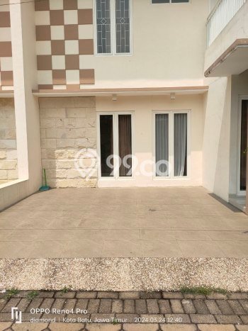 Dijual Cepat Rumah Bagus Siap Huni LB 81m2 di Junrejo, Batu Dijual Cepat Rumah Bagus Siap Huni LB 81m2 di Junrejo, Batu