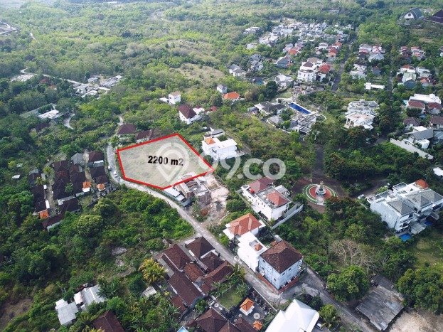 Kavling Tanah untuk Dijual di Pecatu, Badung, Luas 2200m2 Kavling Tanah untuk Dijual di Pecatu, Badung, Luas 2200m2