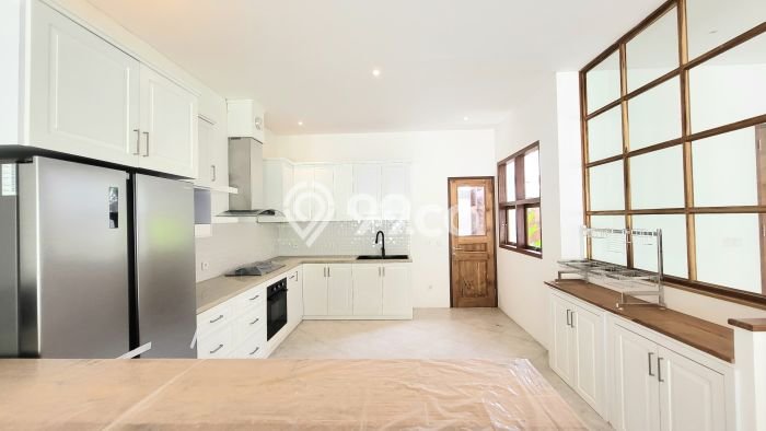 Vila di Kuta, Area 260m2m², Lingkungan Asri untuk hunian Vila di Kuta, Area 260m2m², Lingkungan Asri untuk hunian