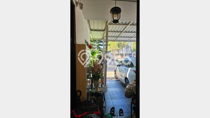Hunian Nyaman Asri 3 KT Siap Huni di Graha Raya Tangerang Selatan Hunian Nyaman Asri 3 KT Siap Huni di Graha Raya Tangerang Selatan