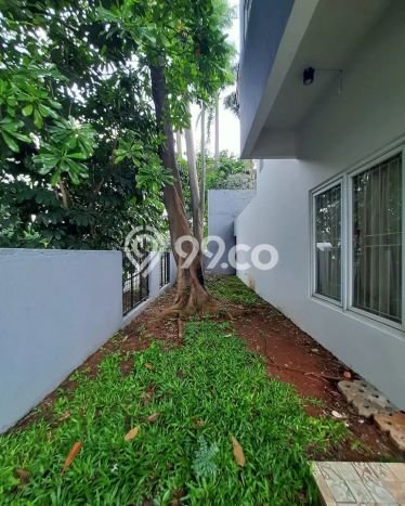 Hunian Elit LB 140m2 Siap Huni Desain Elegan di Sektor 9-Bintaro, Tangerang Selatan Hunian Elit LB 140m2 Siap Huni Desain Elegan di Sektor 9-Bintaro, Tangerang Selatan