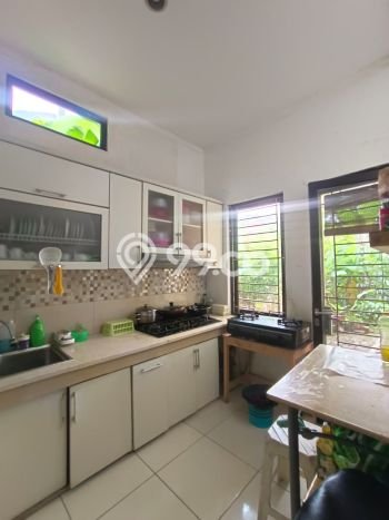 Dijual Rumah Luas Megah Dengan View Cantik di Bintaro, Tangerang Selatan Dijual Rumah Luas Megah Dengan View Cantik di Bintaro, Tangerang Selatan