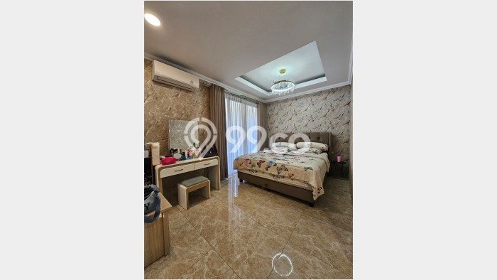 Dijual Rumah Mewah Megah Dengan View Eksklusif di Bintaro, Jakarta Selatan Dijual Rumah Mewah Megah Dengan View Eksklusif di Bintaro, Jakarta Selatan