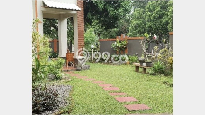 For Sale Rumah Mewah Exclusive di BSD, Tangerang Selatan For Sale Rumah Mewah Exclusive di BSD, Tangerang Selatan