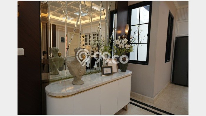 For Sale! Premium House LT 218m2 Desain Elegan di Bintaro For Sale! Premium House LT 218m2 Desain Elegan di Bintaro
