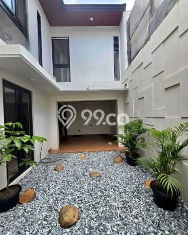 Rumah Elit Modern Tanpa Renovasi di Sektor 9-Bintaro Tangerang Selatan Rumah Elit Modern Tanpa Renovasi di Sektor 9-Bintaro Tangerang Selatan