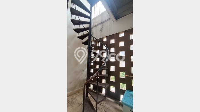 Jual Rumah Mewah Megah Dengan View Eksklusif di Bintaro, Tangerang Selatan Jual Rumah Mewah Megah Dengan View Eksklusif di Bintaro, Tangerang Selatan