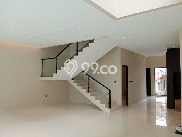 Dijual Rumah Luas Elegan Dengan View Cantik di Bintaro, Tangerang Selatan Dijual Rumah Luas Elegan Dengan View Cantik di Bintaro, Tangerang Selatan
