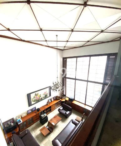 For Sale! Luxury House LT 404m2 Desain Elegan di Pondok Indah For Sale! Luxury House LT 404m2 Desain Elegan di Pondok Indah