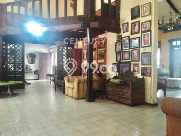 Ready to Use! Premium House LT 891m2 Desain Elegan di Rempoa Ready to Use! Premium House LT 891m2 Desain Elegan di Rempoa
