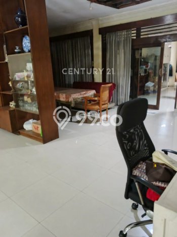 Dijual Rumah Premium dengan Fasilitas Sekitar Komplit di Pulo Gadung, Jakarta Timur Dijual Rumah Premium dengan Fasilitas Sekitar Komplit di Pulo Gadung, Jakarta Timur