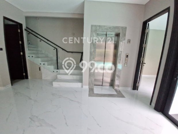 Rumah Luxury Modern Siap Huni di Lebak Bulus Jakarta Selatan Rumah Luxury Modern Siap Huni di Lebak Bulus Jakarta Selatan