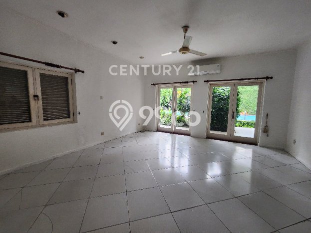 Best Deal Hunian Premium Ideal dan Luas di Menteng, Jakarta Pusat Best Deal Hunian Premium Ideal dan Luas di Menteng, Jakarta Pusat