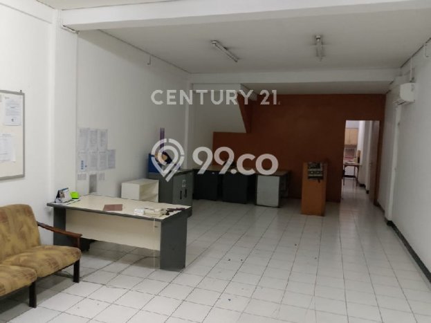 Unit Ruko Dijual di Depok LT 84m2 & LB 215m2 Unit Ruko Dijual di Depok LT 84m2 & LB 215m2