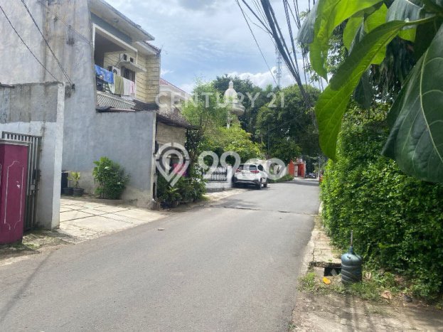 Rumah Disewakan Jakarta Selatan LT 265m2 LB 180m2 Kawasan Kemang Rumah Disewakan Jakarta Selatan LT 265m2 LB 180m2 Kawasan Kemang