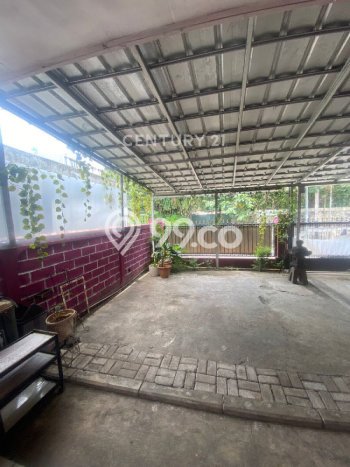 Rumah Disewakan Jakarta Selatan LT 265m2 LB 180m2 Kawasan Kemang Rumah Disewakan Jakarta Selatan LT 265m2 LB 180m2 Kawasan Kemang