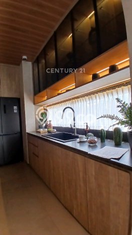 Siap Huni Rumah Mewah 4 Kamar di Kebayoran Baru Dekat ke Mana Saja Siap Huni Rumah Mewah 4 Kamar di Kebayoran Baru Dekat ke Mana Saja
