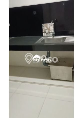 Rumah sewa siap pakai 4 KT di Alam Sutera, Tangerang Rumah sewa siap pakai 4 KT di Alam Sutera, Tangerang