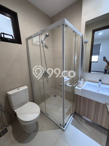 Disewakan! Rumah 4 Kamar Tidur &
4 Kamar Mandi di BSD City, Tangerang Disewakan! Rumah 4 Kamar Tidur &
4 Kamar Mandi di BSD City, Tangerang