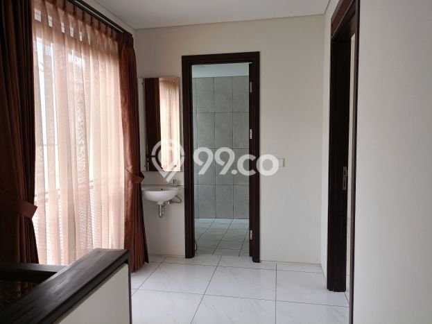Rumah di Kota Baru Parahyangan, Dekat Pusat Kota, 3 KT Rumah di Kota Baru Parahyangan, Dekat Pusat Kota, 3 KT