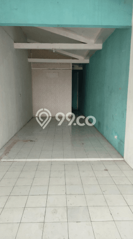 LOKASI STRATEGIS! Ruko For Rent Kawasan Surabaya Kota, Luas 69m², Kawasan Bisnis LOKASI STRATEGIS! Ruko For Rent Kawasan Surabaya Kota, Luas 69m², Kawasan Bisnis
