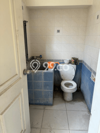 Unit Ruko Dijual di Surabaya LT 96m2 & LB 200m2 Unit Ruko Dijual di Surabaya LT 96m2 & LB 200m2