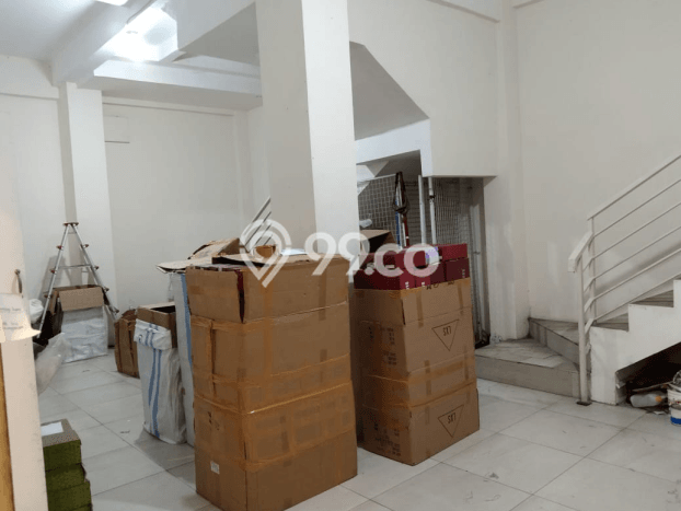 Dijual Ruko di Bubutan Surabaya LT 50m2 / LB 200m2 Dijual Ruko di Bubutan Surabaya LT 50m2 / LB 200m2
