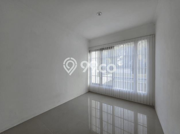 Dijual Cepat Rumah Favorit Siap Huni LB 87m2 di Wiyung, Surabaya Dijual Cepat Rumah Favorit Siap Huni LB 87m2 di Wiyung, Surabaya