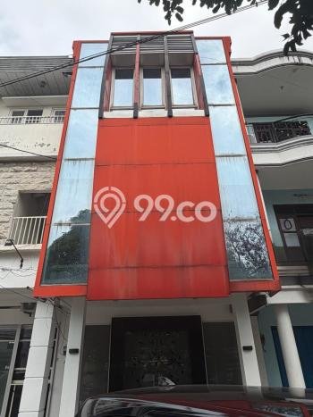 Unit Ruko Dijual di Surabaya LT 216m2 & LB 496m2 Unit Ruko Dijual di Surabaya LT 216m2 & LB 496m2