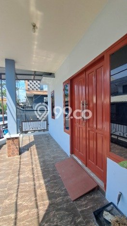 Disewakan! Rumah 4 Kamar Tidur &
2 Kamar Mandi di Tanah Mas, Semarang Disewakan! Rumah 4 Kamar Tidur &
2 Kamar Mandi di Tanah Mas, Semarang