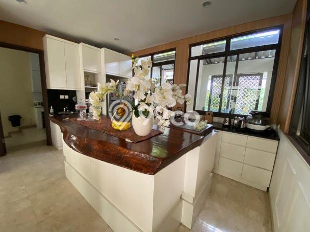 Rumah Sewa Jakarta Selatan LT 256m2 LB 440m2 Kawasan Lebak Bulus Rumah Sewa Jakarta Selatan LT 256m2 LB 440m2 Kawasan Lebak Bulus