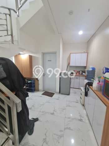 Ruko Dijual di Jakarta Selatan LT 197m2 & LB 300m2 Lokasi Terbaik! Ruko Dijual di Jakarta Selatan LT 197m2 & LB 300m2 Lokasi Terbaik!