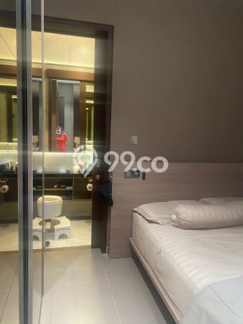 HUNIAN IMPIAN! Rumah di Pondok Indah, 4 KM, Free Banjir, Luas 240m2m² LB 450m2m² HUNIAN IMPIAN! Rumah di Pondok Indah, 4 KM, Free Banjir, Luas 240m2m² LB 450m2m²