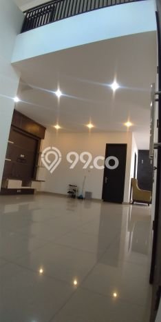 BEST LOCATION! Rumah di Jagakarsa, Akses ke Stasiun, 3 KT, Luas 120m² LB 150m² BEST LOCATION! Rumah di Jagakarsa, Akses ke Stasiun, 3 KT, Luas 120m² LB 150m²