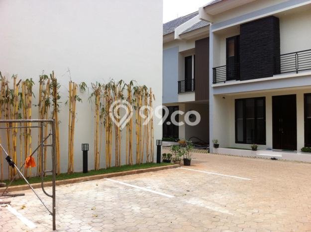 Dijual Rumah Mewah Elegan Dengan View Eksklusif di Ragunan, Jakarta Selatan Dijual Rumah Mewah Elegan Dengan View Eksklusif di Ragunan, Jakarta Selatan