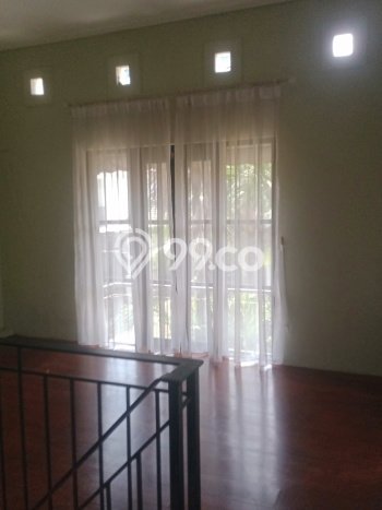 LOKASI TERBAIK! Rumah kawasan Cinere, 3 KT, Lingkungan Elite, Luas 225m² Bangunan 150m² LOKASI TERBAIK! Rumah kawasan Cinere, 3 KT, Lingkungan Elite, Luas 225m² Bangunan 150m²