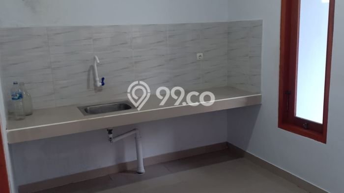 Jual Murah Rumah dengan 5 Kamar Tidur dan 5 Kamar Mandi di Area Renon, Denpasar Jual Murah Rumah dengan 5 Kamar Tidur dan 5 Kamar Mandi di Area Renon, Denpasar