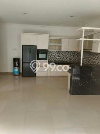 Rumah area , 2 KT, Akses Mudah Pusat Kota, LT 140m2m² LB 118m2m² Rumah area , 2 KT, Akses Mudah Pusat Kota, LT 140m2m² LB 118m2m²