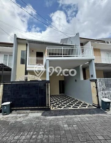 JUAL CEPAT! Rumah Ready Stock Lokasi Premium Denpasar Barat, Luas 128m2m² Bangunan 150m2m² JUAL CEPAT! Rumah Ready Stock Lokasi Premium Denpasar Barat, Luas 128m2m² Bangunan 150m2m²