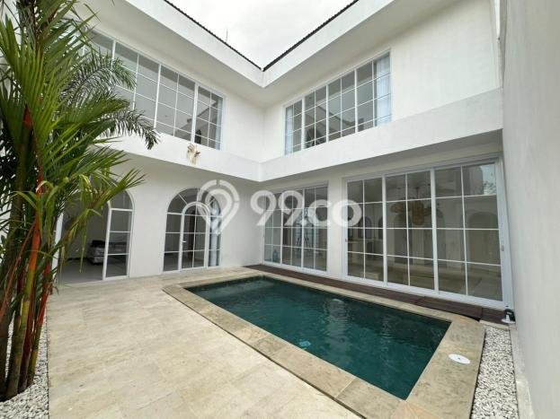BEST DEAL! Rumah di Canggu, 4 KM, Akses Mudah Fasilitas Umum, Luas 200m2m² Bangunan 300m2m² BEST DEAL! Rumah di Canggu, 4 KM, Akses Mudah Fasilitas Umum, Luas 200m2m² Bangunan 300m2m²