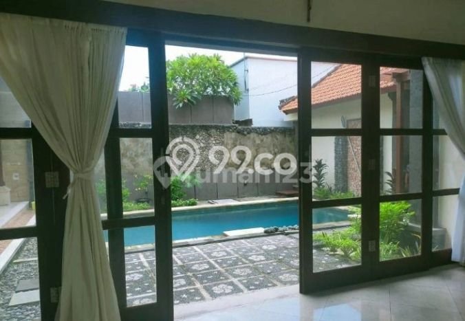 BEST OFFER! Rumah Untuk Investasi area Sanur, Luas 300m2m² Bangunan 200m2m² BEST OFFER! Rumah Untuk Investasi area Sanur, Luas 300m2m² Bangunan 200m2m²